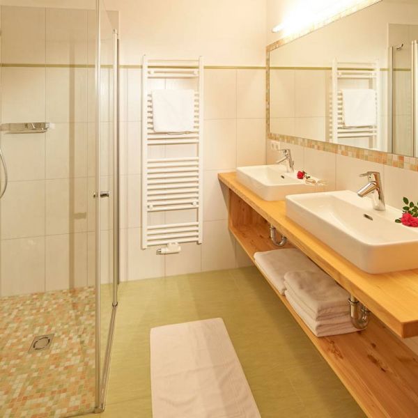 Appartement "Gelassenheit" für 2 bis 7 Personen - Badezimmer